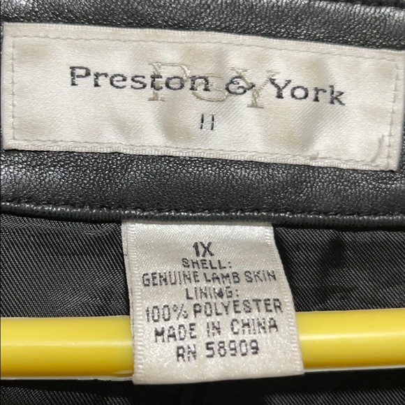 Preston and York Genuine leather women’s coat - Picture 5 of 8
